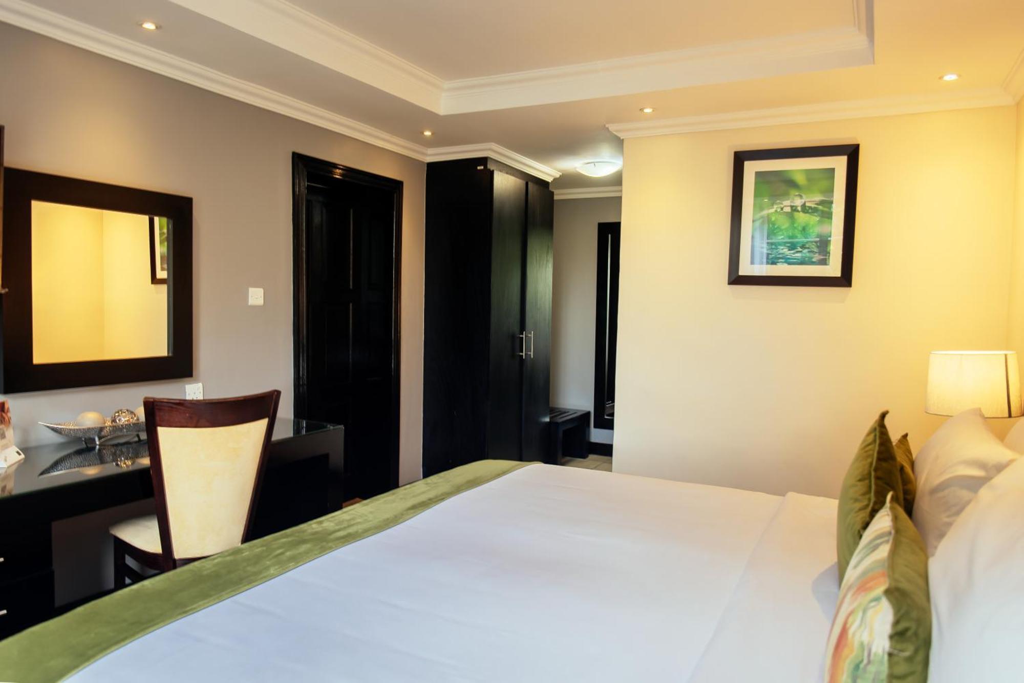 Cresta Lodge Габороне Экстерьер фото